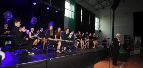 Międzyszkolna Orkiestra Dęta pod dyr. Adama Czyżowskiego